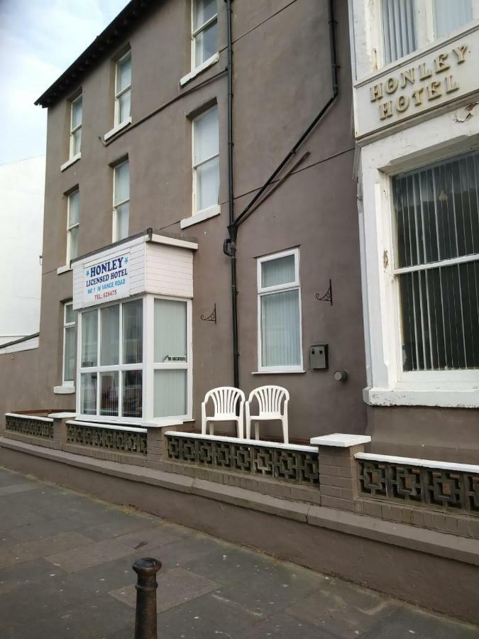 The Honley Hotel Blackpool Esterno foto